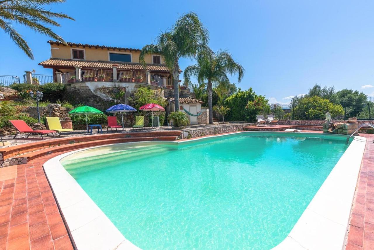 קרלנטיני "La Casina Del Forno Con Piscina Fra Catania E Siracusa " מראה חיצוני תמונה