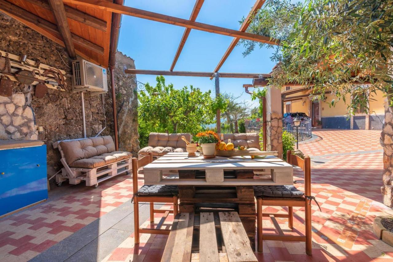 קרלנטיני "La Casina Del Forno Con Piscina Fra Catania E Siracusa " מראה חיצוני תמונה